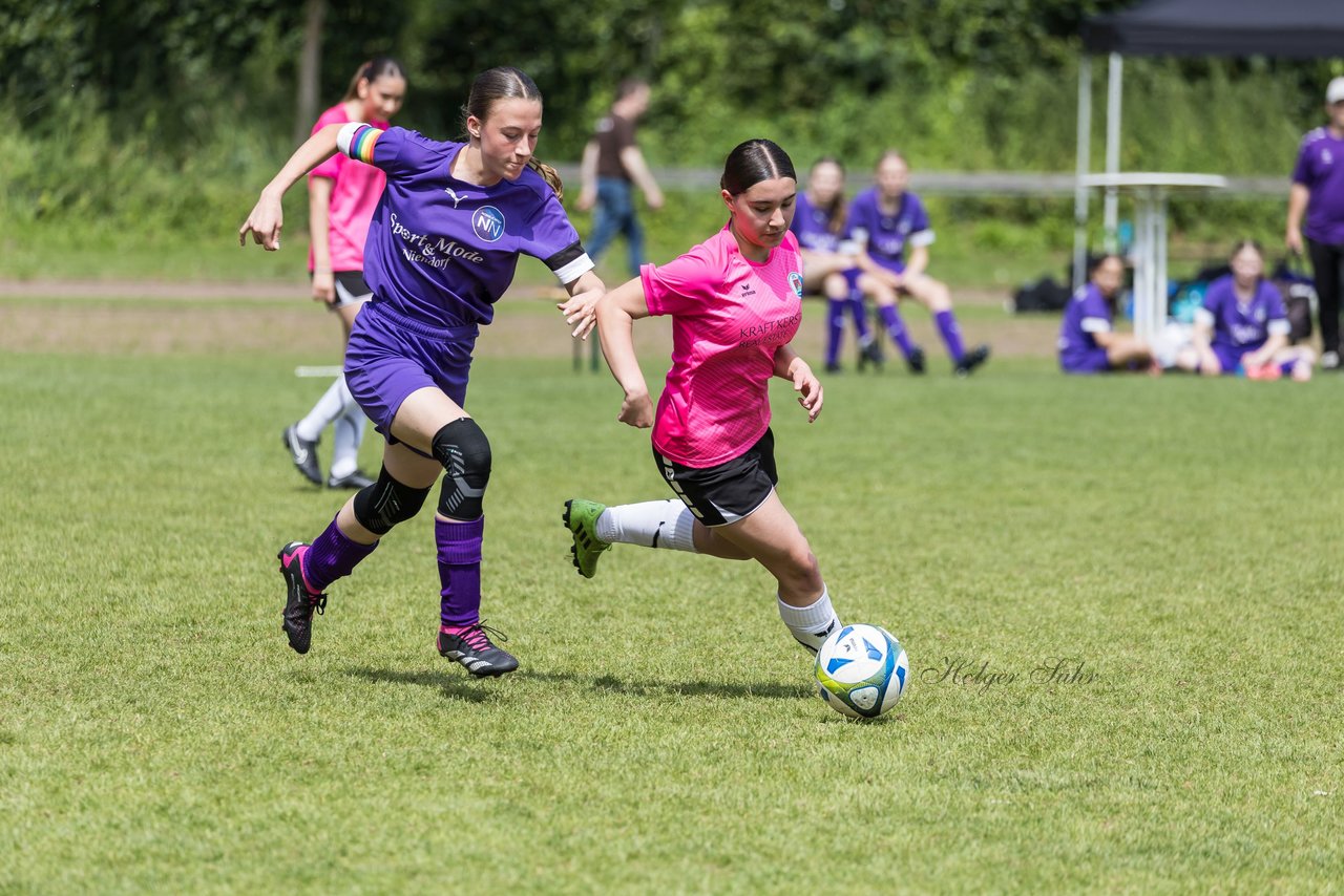 Bild 75 - Loewinnen Cup